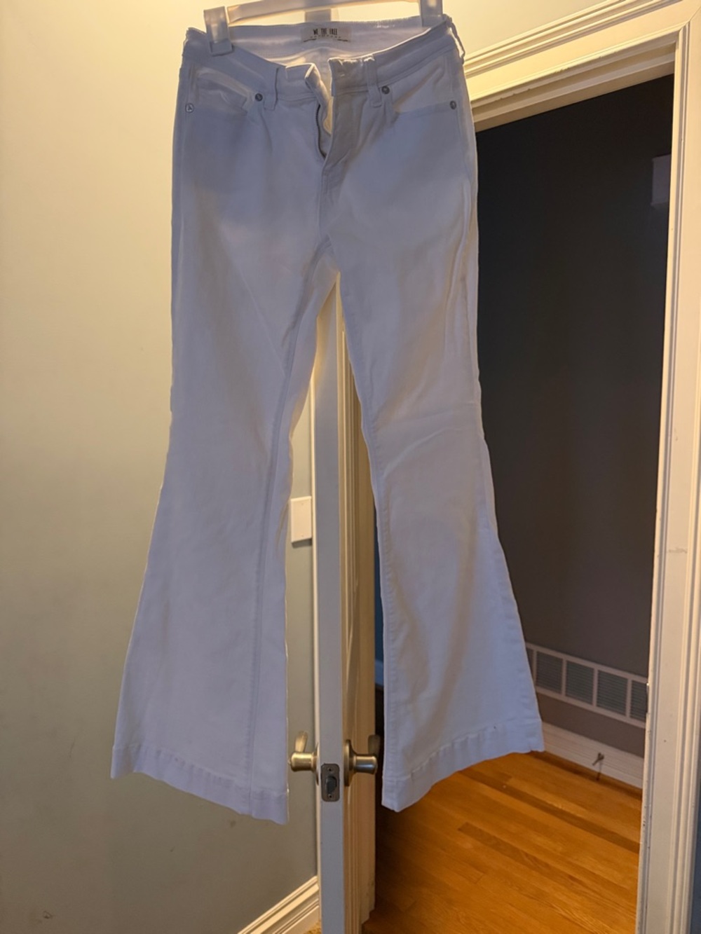 Free People Women's White Flare Jeans - Classic Stretch Denim